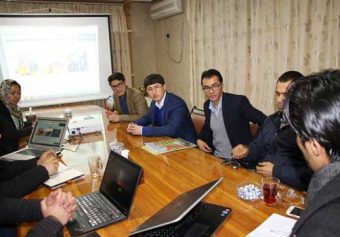 ملاقات با اساتید