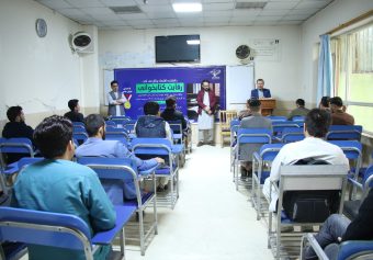 برگزاری رقابت کتابخوانی